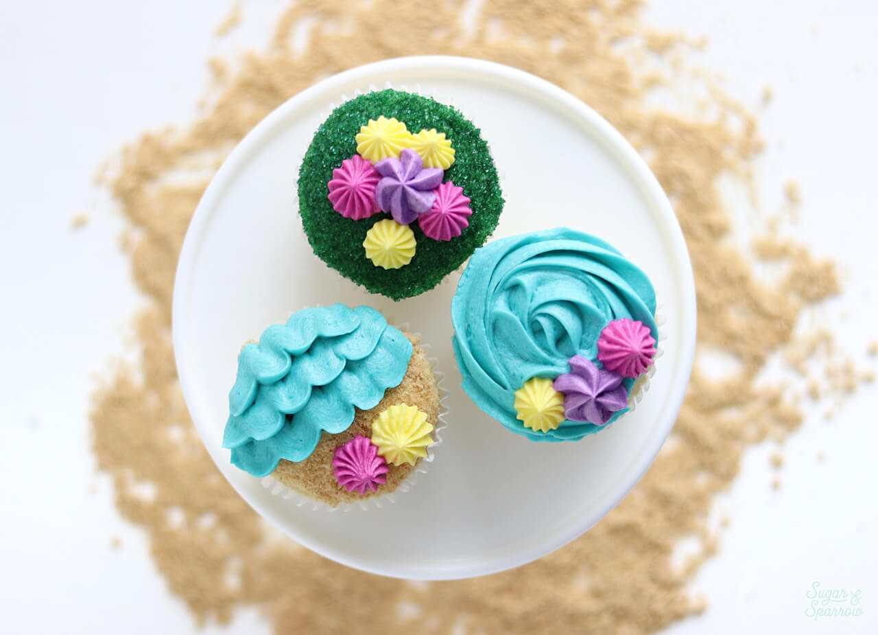 beach cupcakes with waves