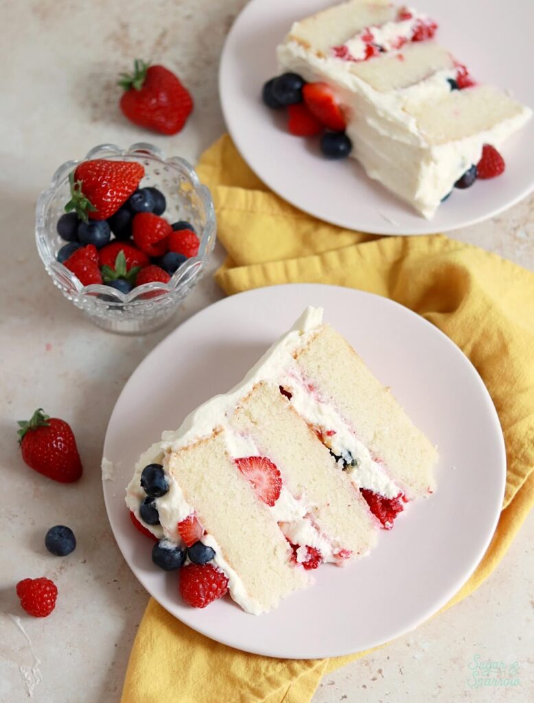 berry cake with chantilly cream frosting recipe