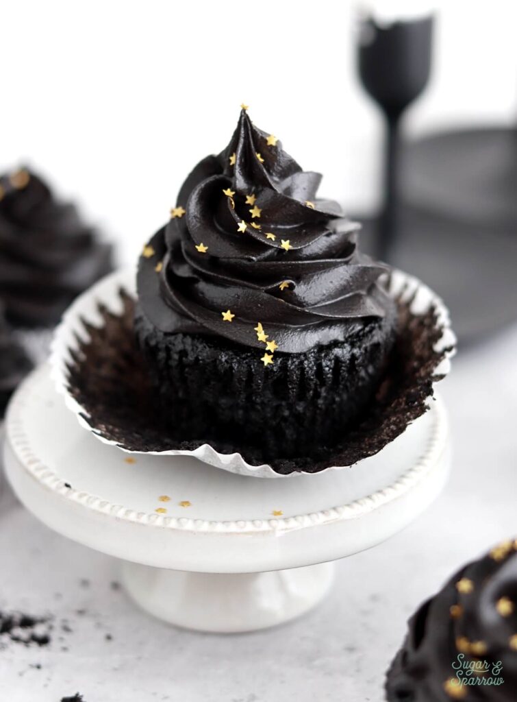 black velvet cupcakes recipe with black cocoa powder