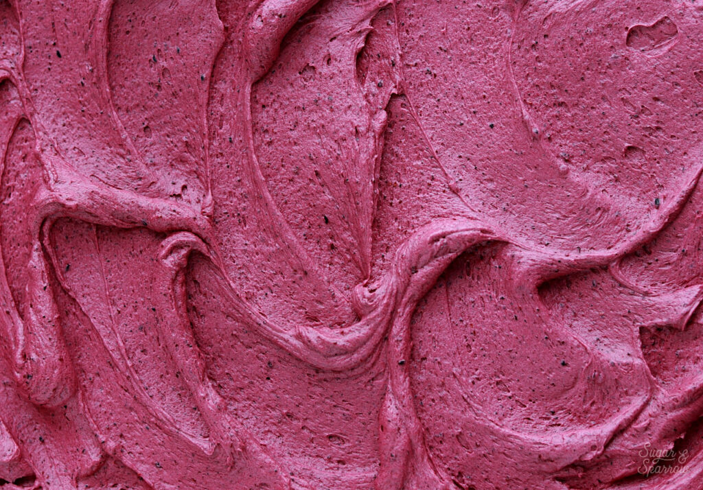 blueberry buttercream with freeze dried blueberries