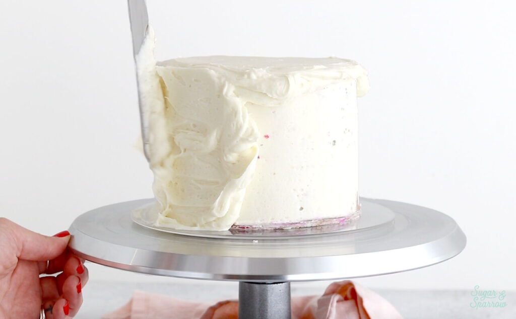 how to frost a cake with smooth buttercream