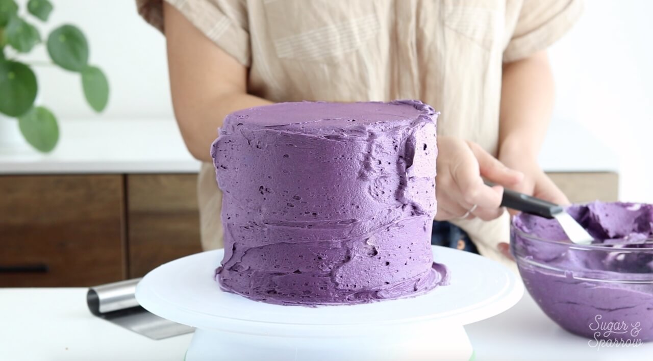 how to frost a cake