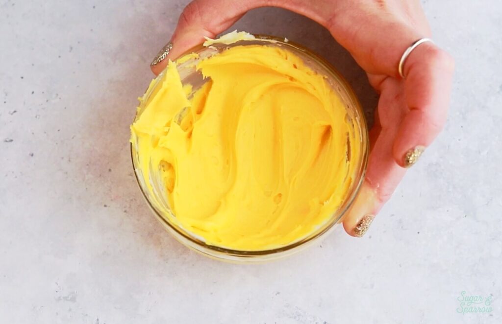 americolor egg yellow buttercream