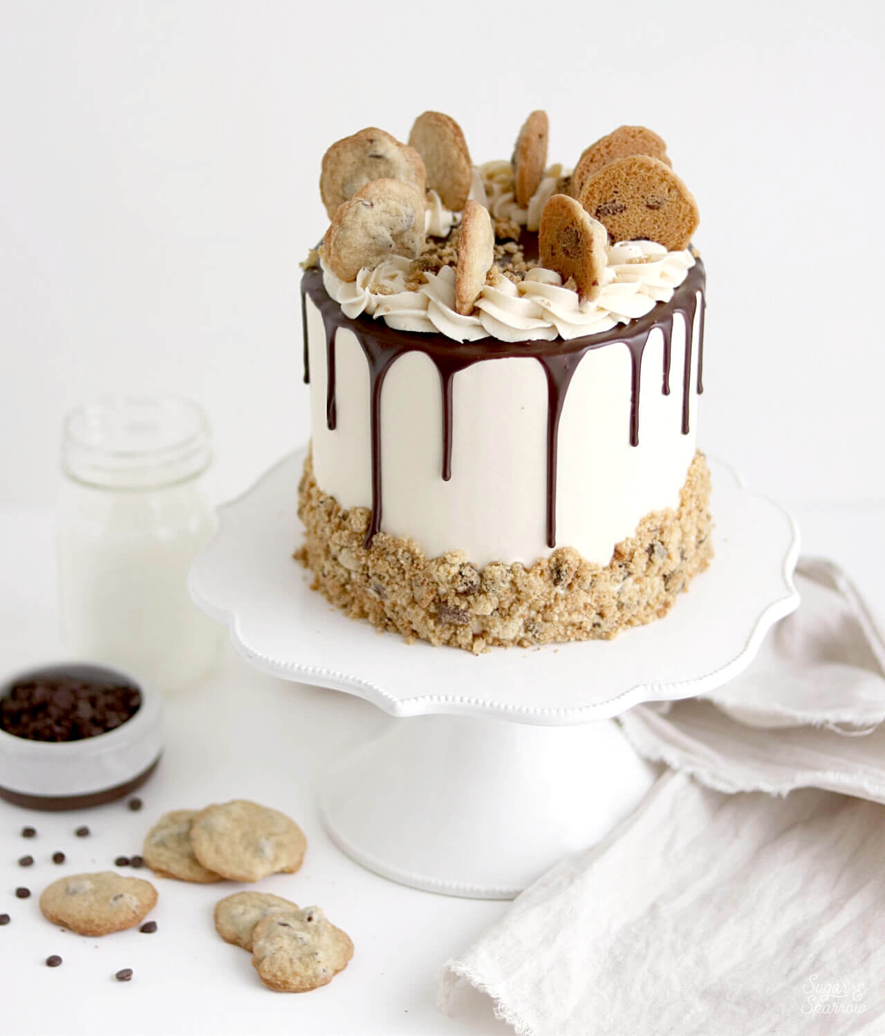 chocolate chip cookie cake by sugar and sparrow