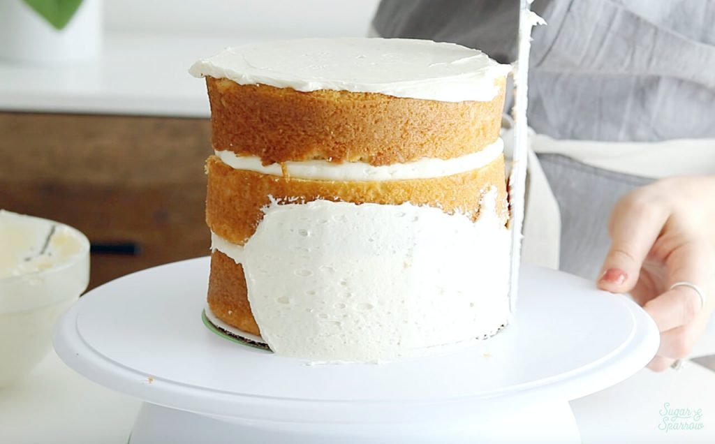 how to crumb coat cakes