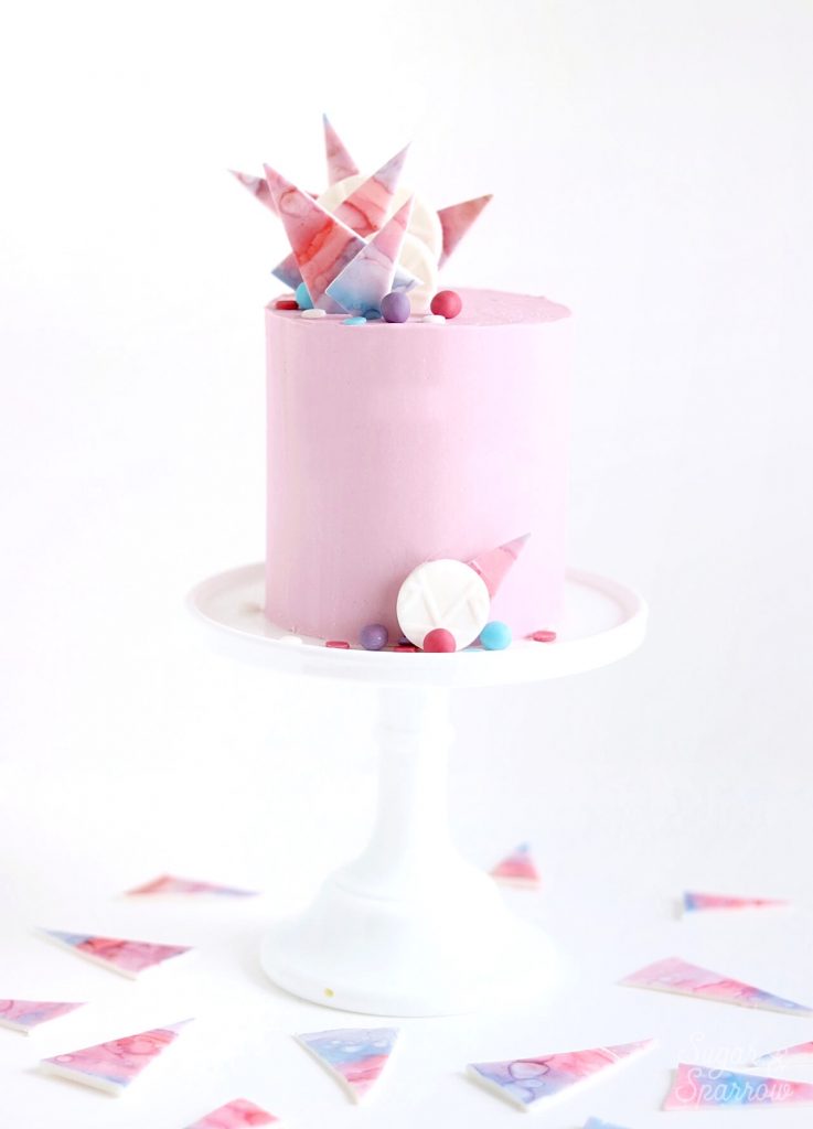 abstract buttercream and fondant cake by sugar and sparrow