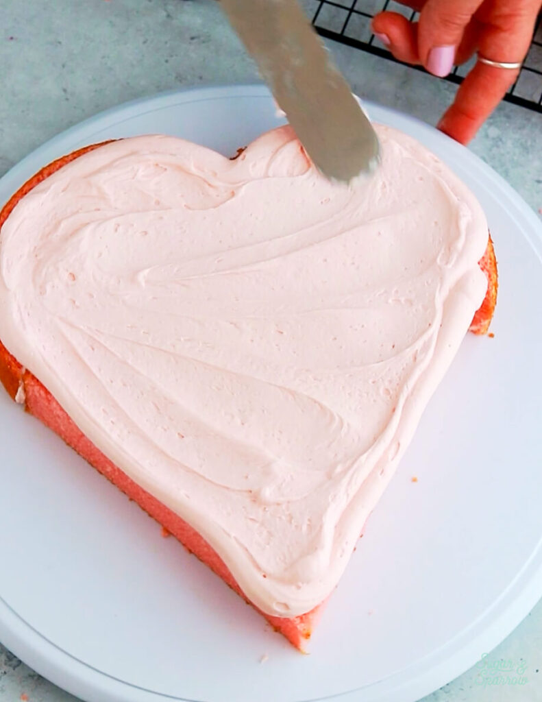 valentines day heart cake tutorial