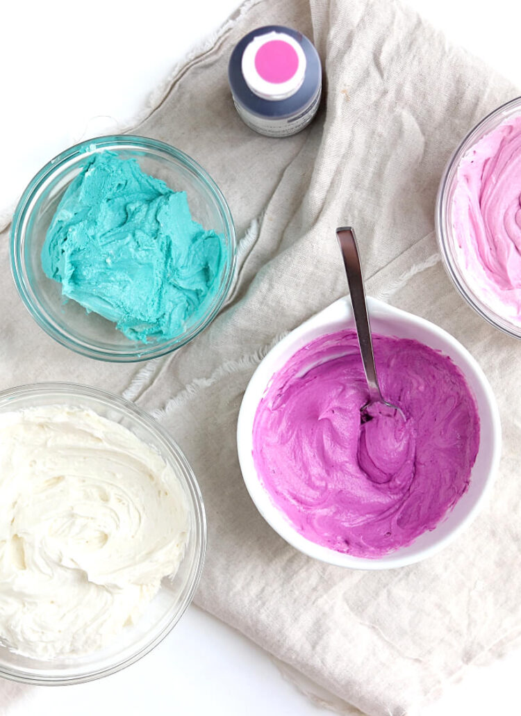 how to color buttercream frosting