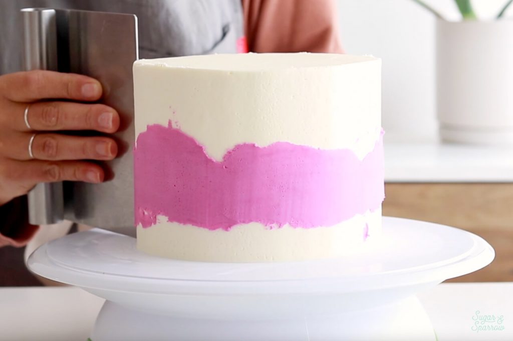 how to make buttercream layers on a cake