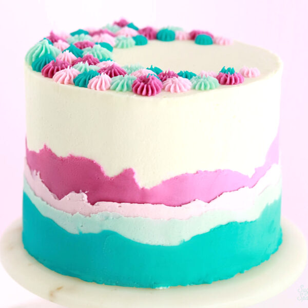 layered ombre buttercream cake tutorial