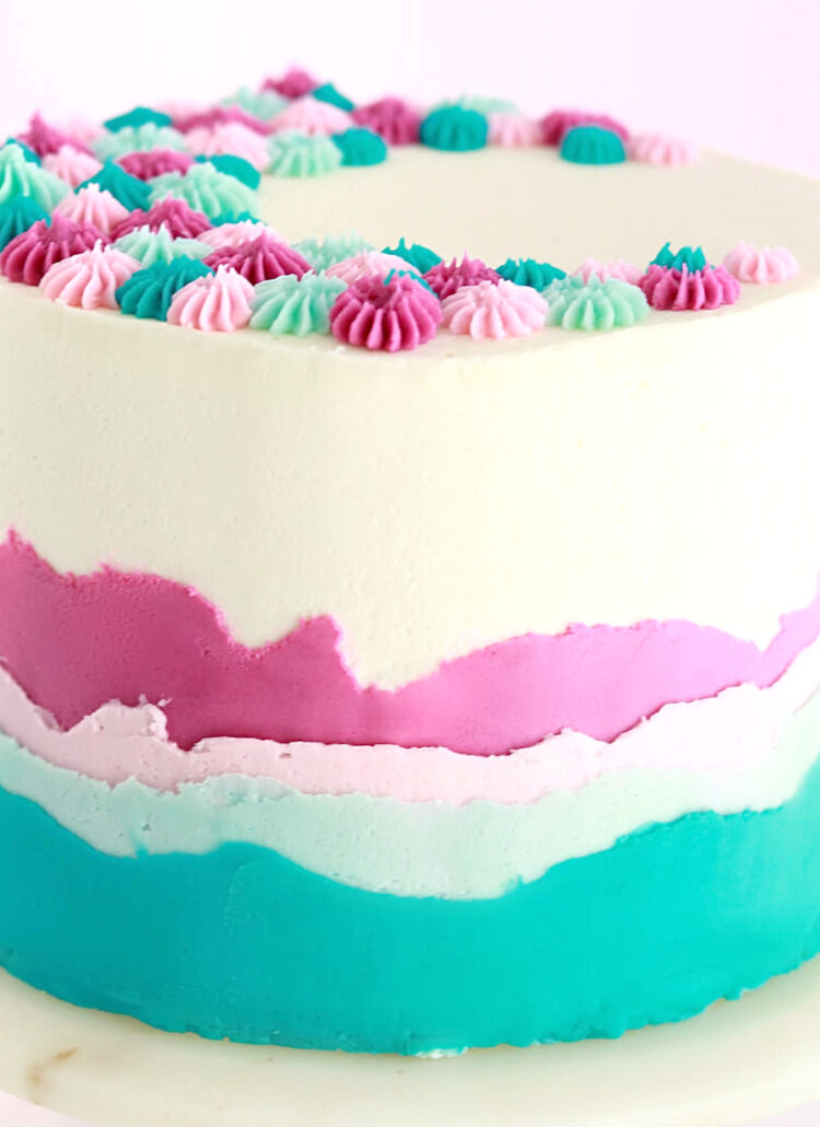 layered ombre buttercream cake tutorial