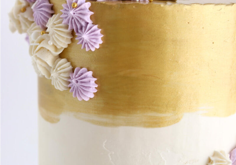 gold cake paint