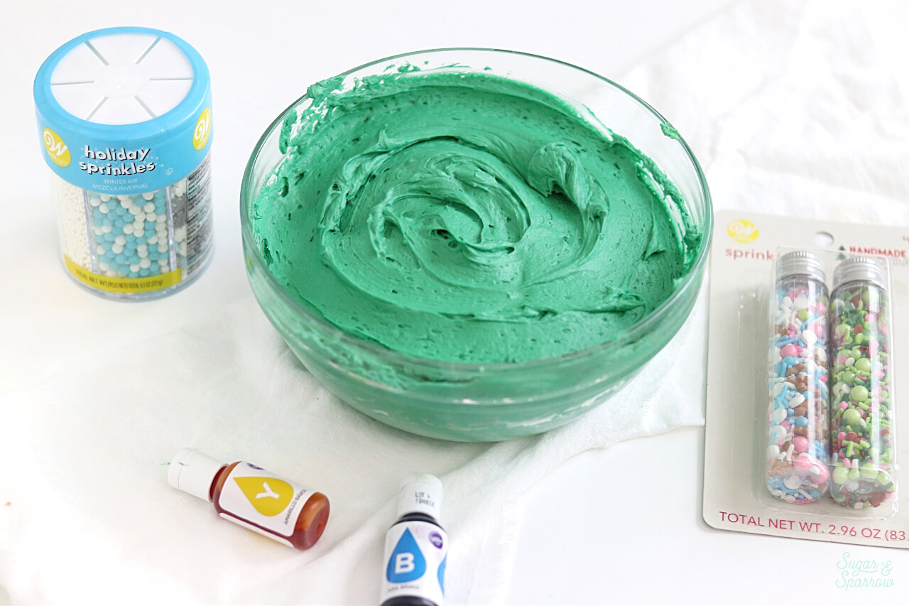 how to color buttercream