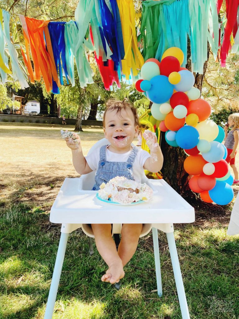 smash cake first birthday party