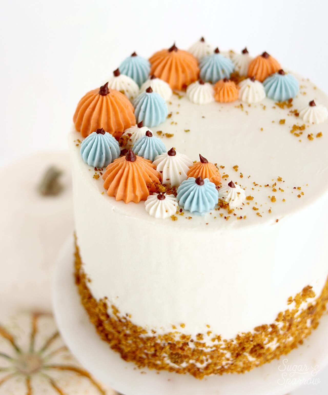 pumpkin cake recipe by sugar and sparrow