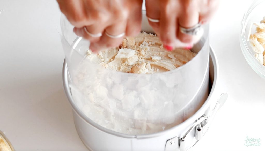 crumbled pie crust pieces pumpkin pie cake