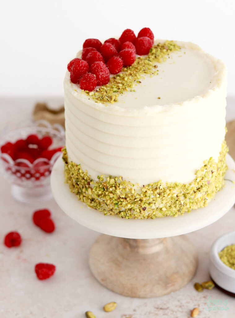 pistachio cake with raspberry and mascarpone frosting