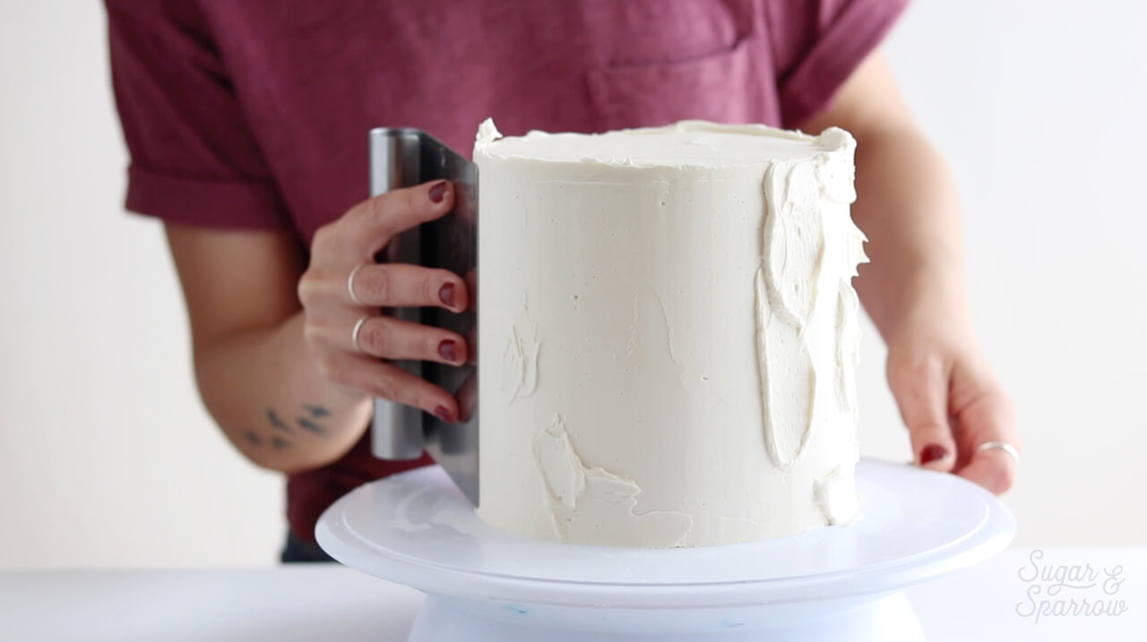 cake decorating tips by sugar and sparrow