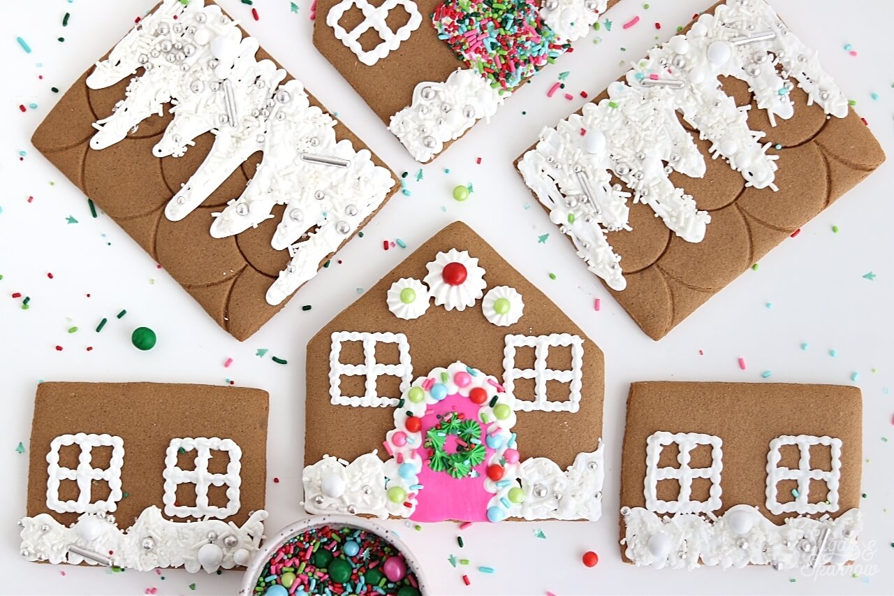 how to decorate gingerbread house with sprinkles