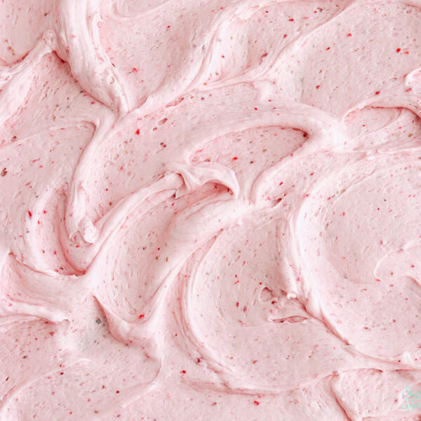 strawberry buttercream recipe by sugar and sparrow