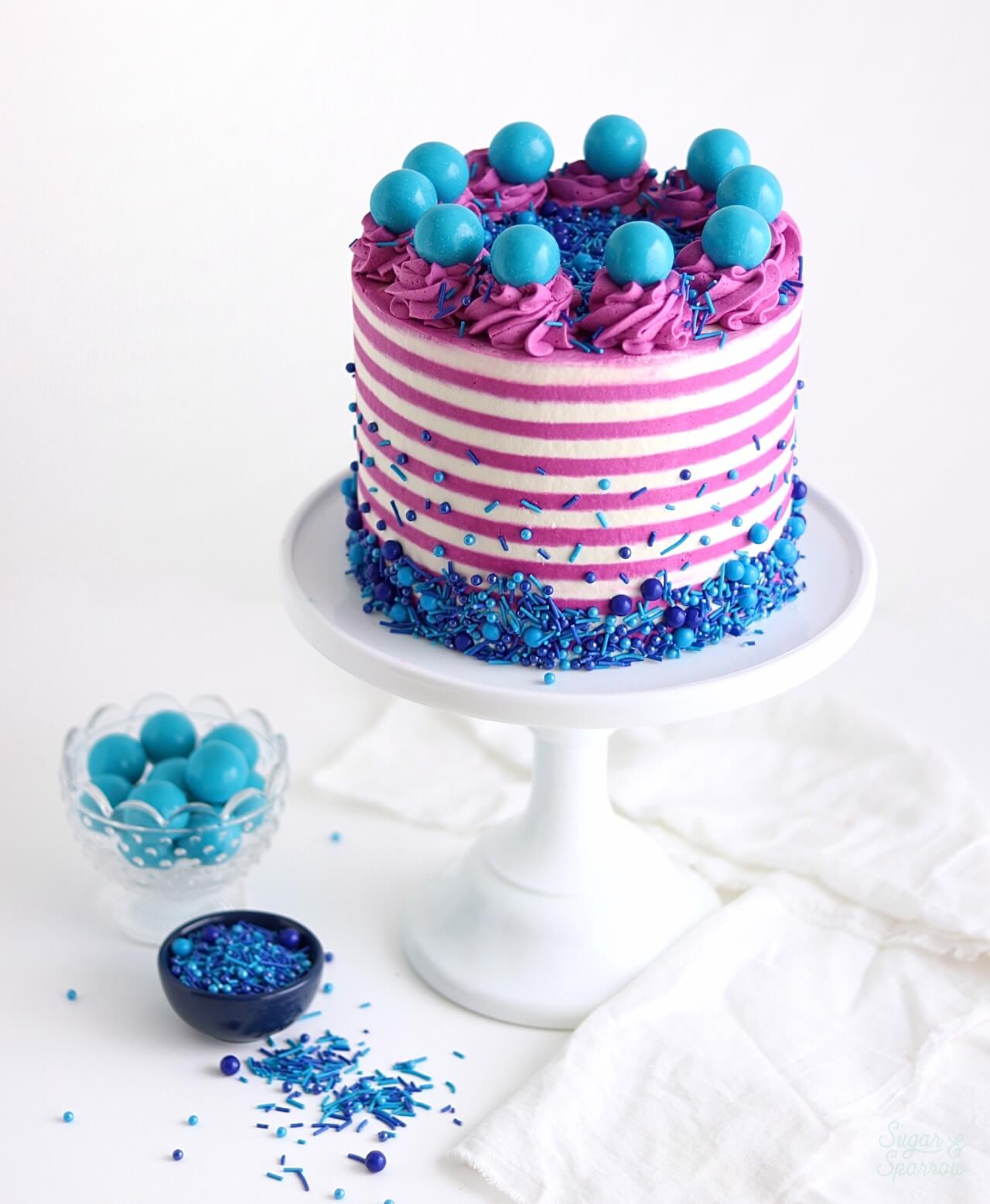 striped buttercream cake tutorial