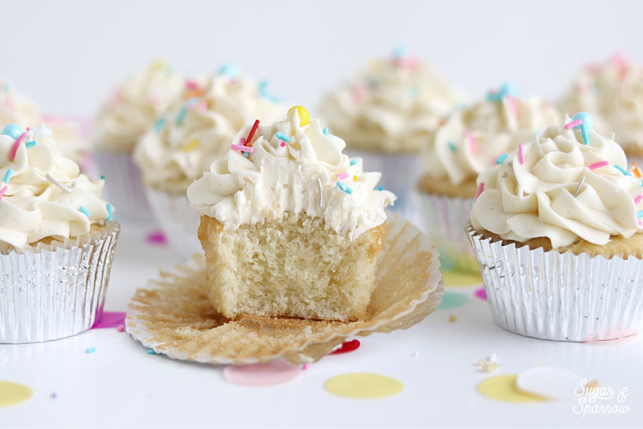 fluffy moist vanilla cupcake recipe