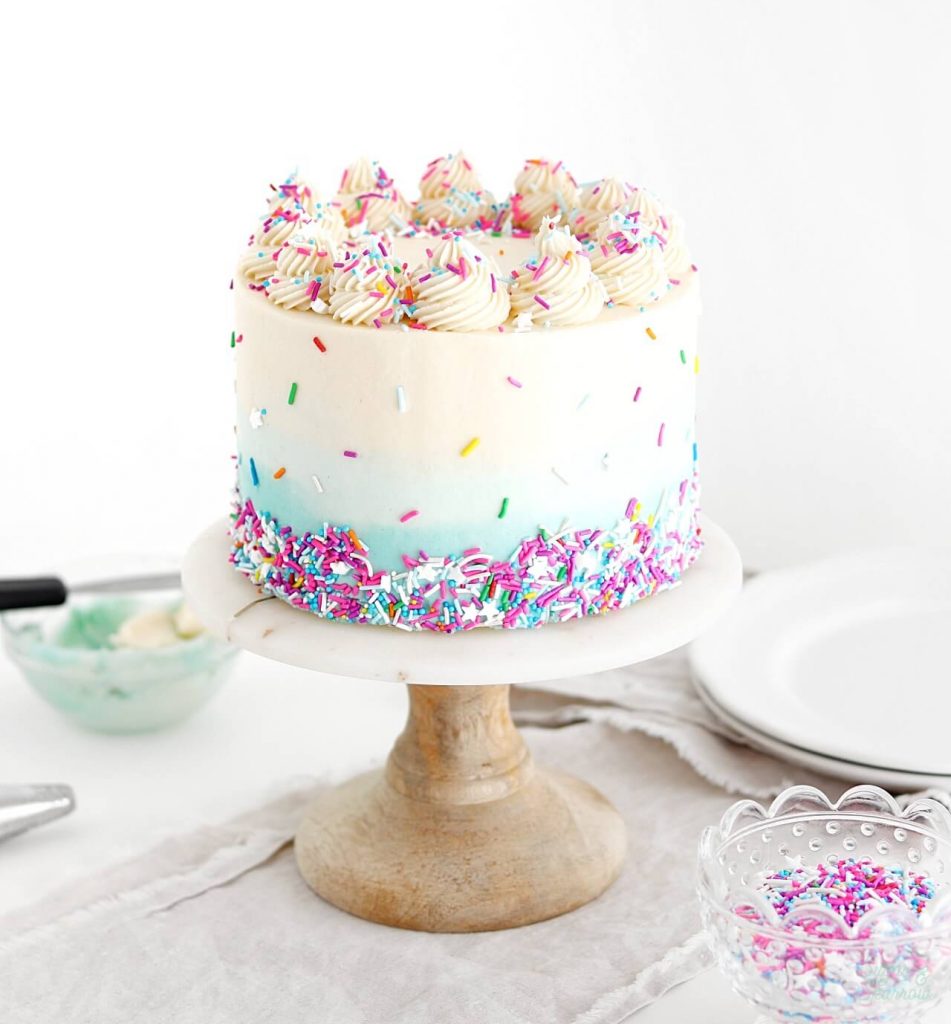 vegan vanilla cake by sugar and sparrow