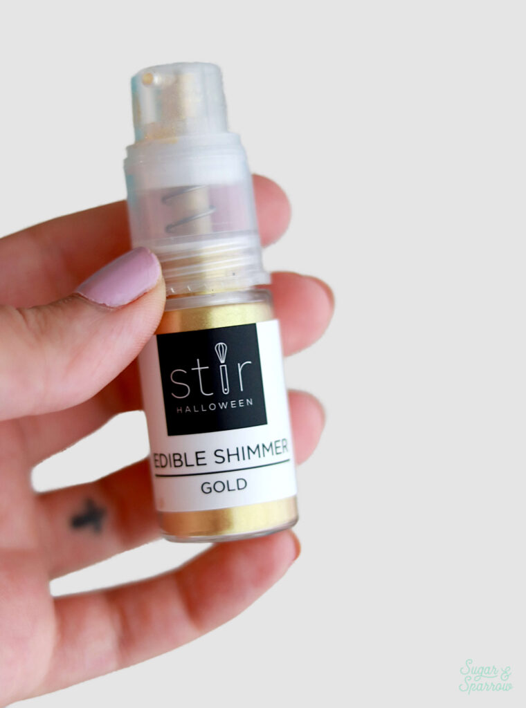 edible gold shimmer spray