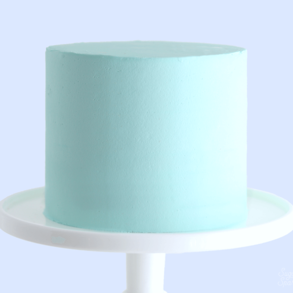 smooth buttercream tutorial by sugar and sparrow