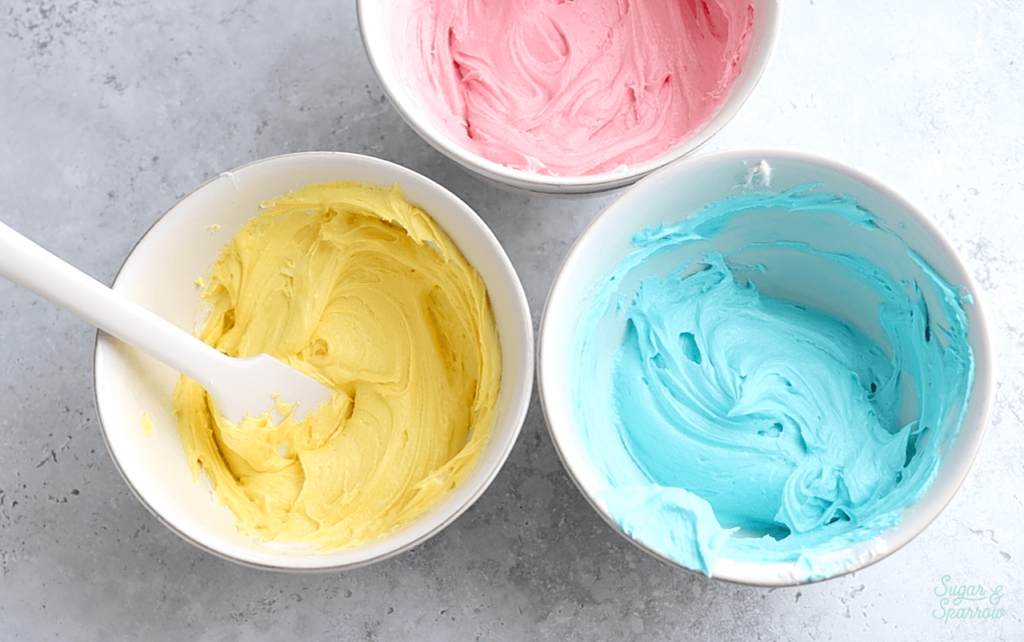 how to mix primary colors with buttercream